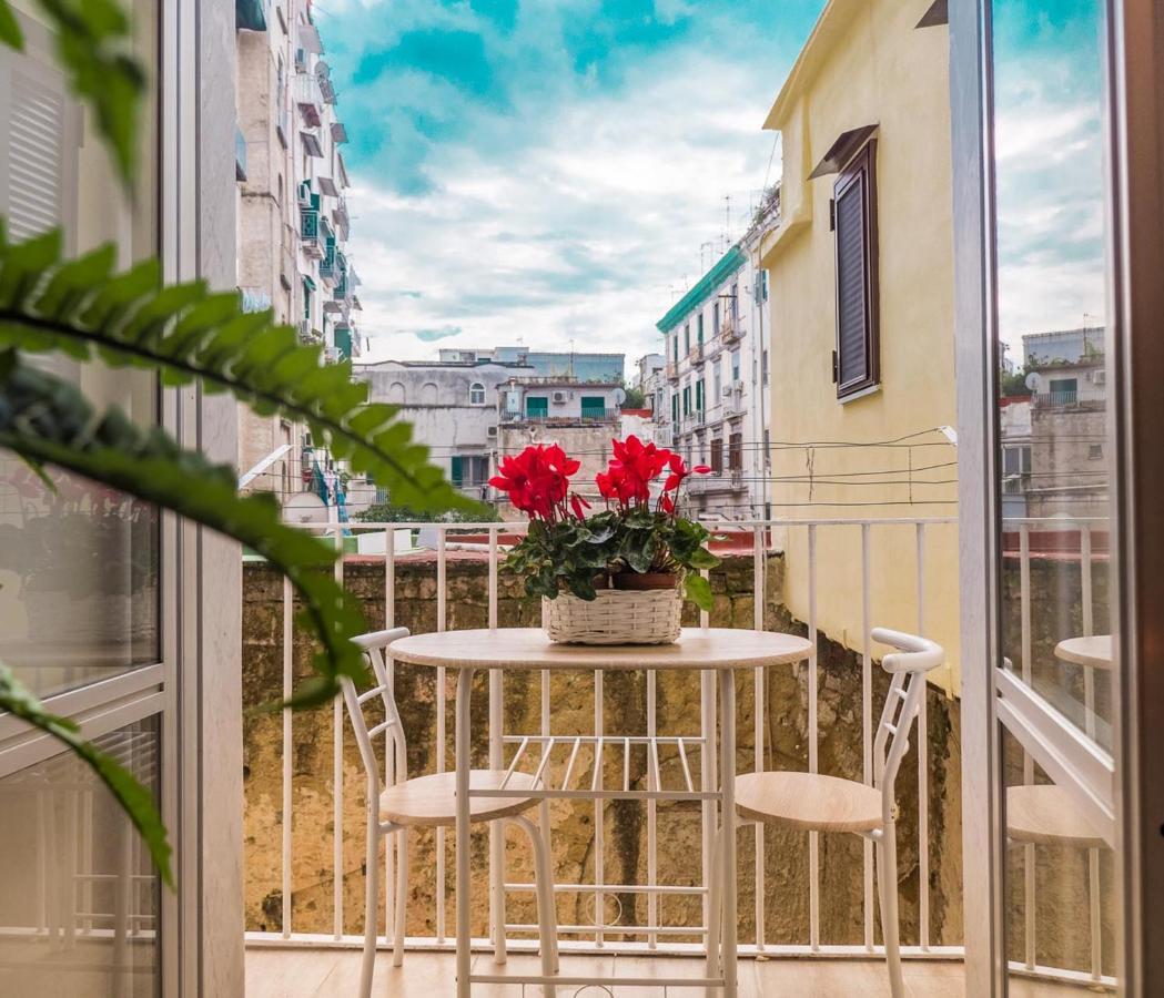 Chiaia Premium Flat, Naples Center, Near Seaside Apartment Екстериор снимка